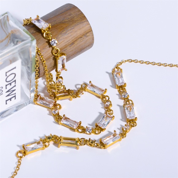 18K GOLD PLATED - Zircon NECKLACE - Picture 3 of 4